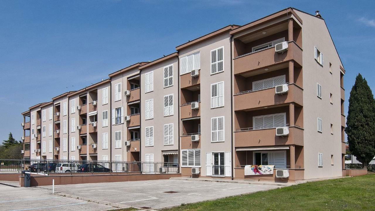 PR Apartment Fažana Exterior foto